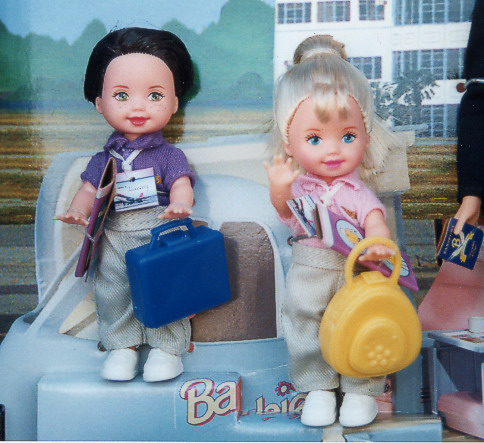 Sam's Pilot Barbie & Traveling Kelly & Tommy Gift Set